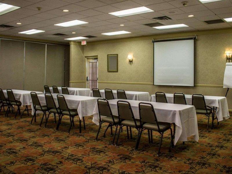 Quality Inn & Suites Mansfield Ngoại thất bức ảnh