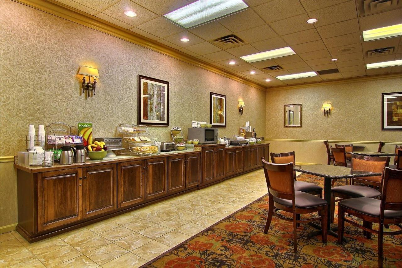 Quality Inn & Suites Mansfield Ngoại thất bức ảnh