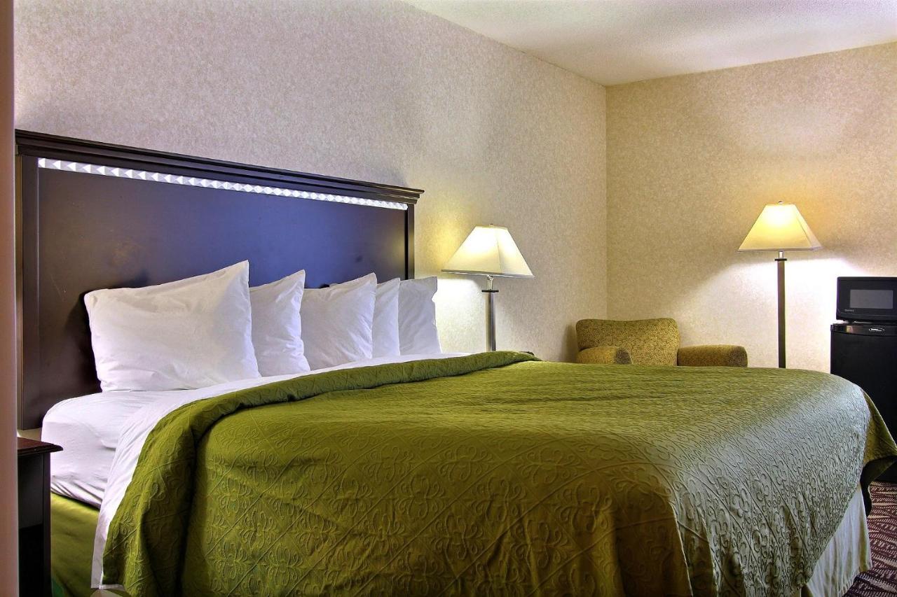Quality Inn & Suites Mansfield Ngoại thất bức ảnh