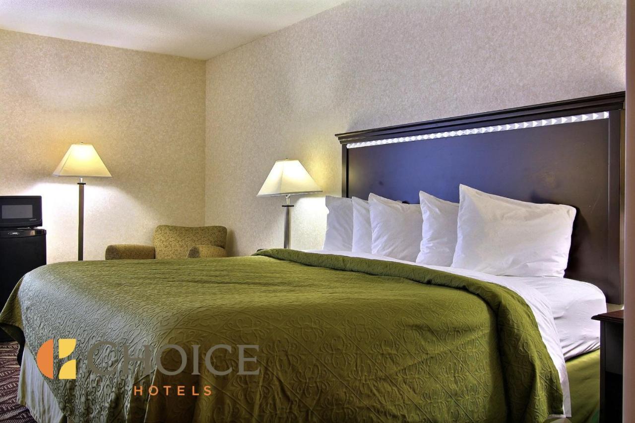 Quality Inn & Suites Mansfield Ngoại thất bức ảnh