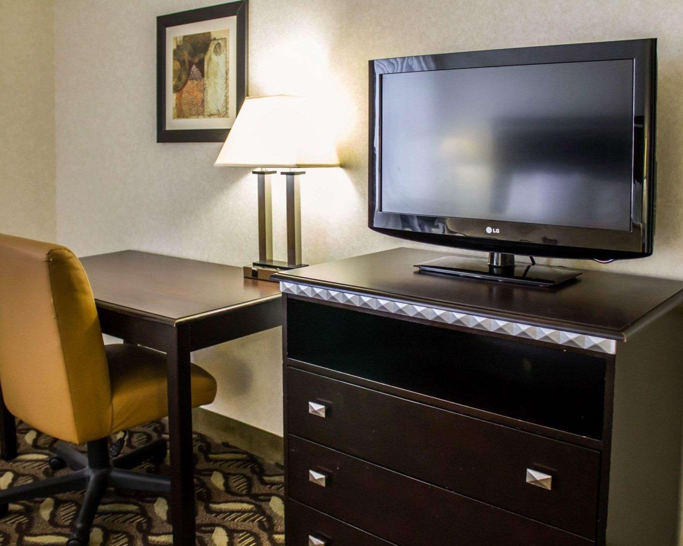 Quality Inn & Suites Mansfield Ngoại thất bức ảnh