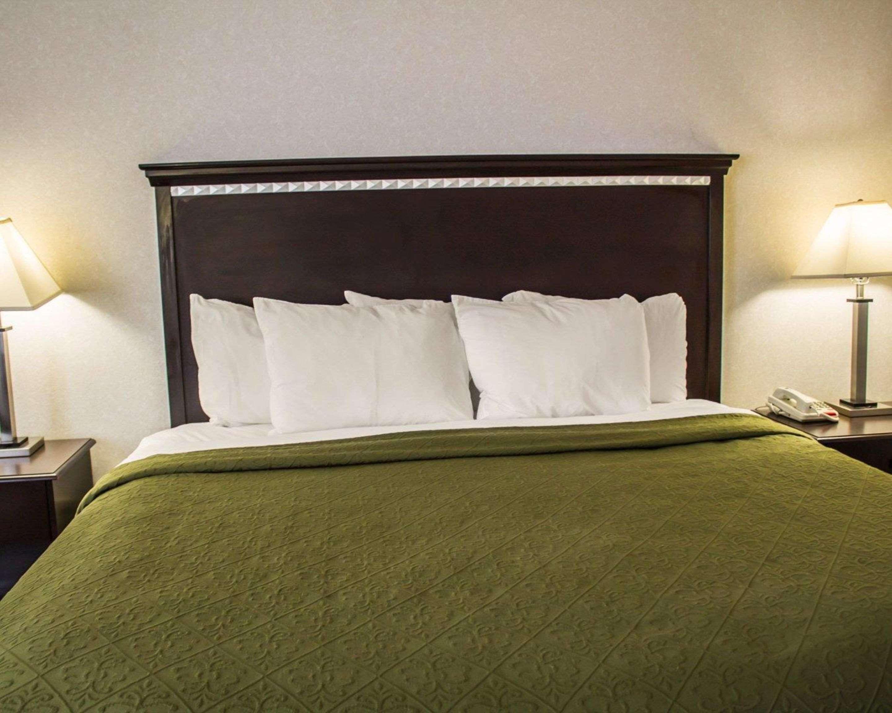 Quality Inn & Suites Mansfield Ngoại thất bức ảnh