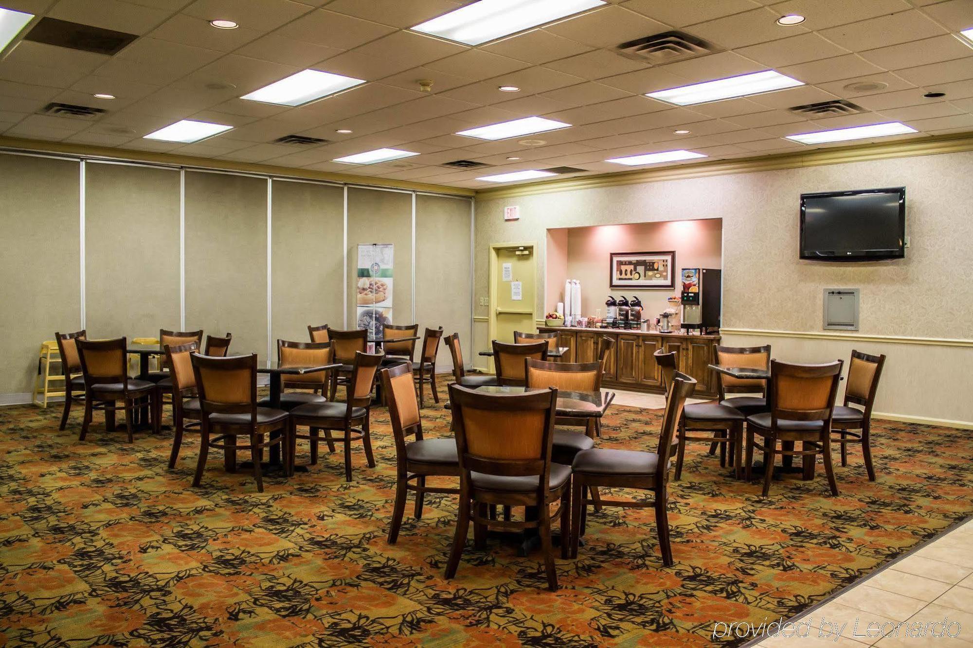 Quality Inn & Suites Mansfield Ngoại thất bức ảnh